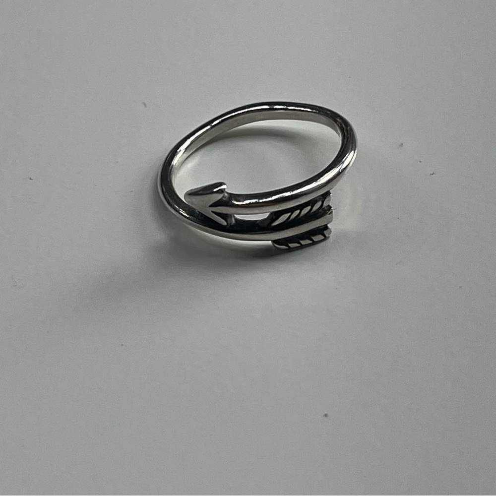 James Avery 925 Sterling Silver Heart And Arrow Size 5.5‎ Ring - Picture 5 of 6